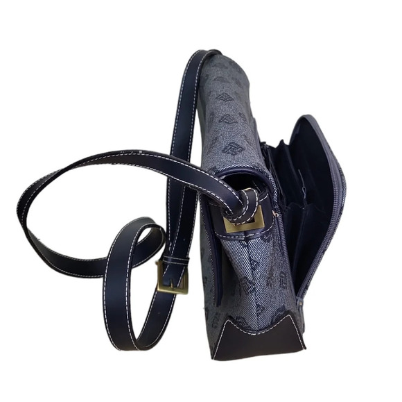 Rosetti Monogram Handbag Multiple Pockets - Picture 4 of 10